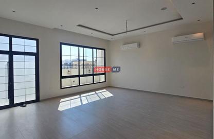Villa - 4 Bedrooms - 6 Bathrooms for sale in Saar - Northern Governorate