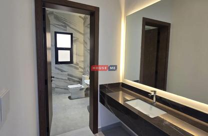 Villa - 4 Bedrooms - 6 Bathrooms for sale in Saar - Northern Governorate