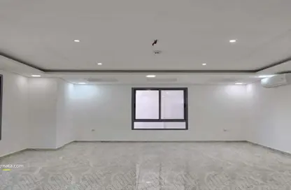 Apartment - 3 Bedrooms - 3 Bathrooms for sale in Hidd - Muharraq Governorate