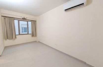 Apartment - 2 Bedrooms - 2 Bathrooms for rent in Hidd - Muharraq Governorate