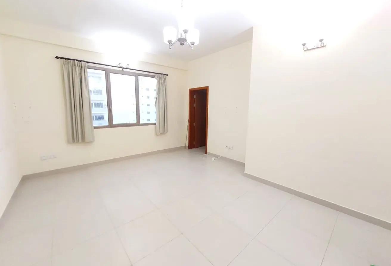 56153088 - Property Main Image
