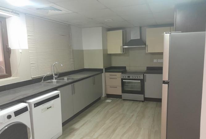 1002556 - Property Image 3