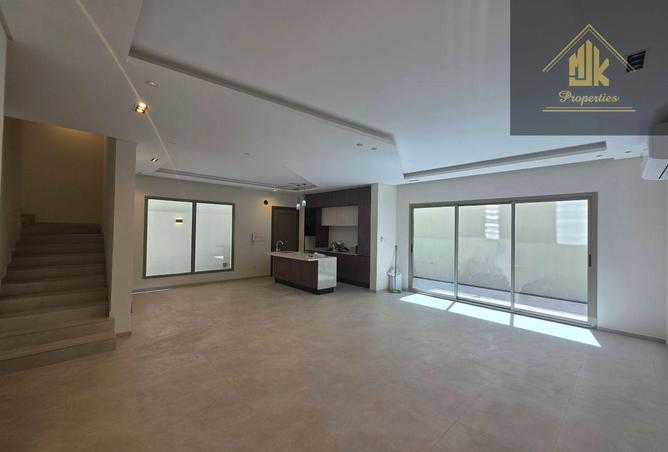 55803386 - Property Image 2