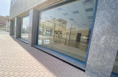 Show Room - Studio - 3 Bathrooms for rent in Zinj - Manama - Capital Governorate