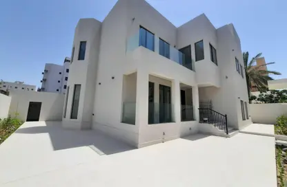 Villa - 4 Bedrooms - 5 Bathrooms for rent in Segaya - Manama - Capital Governorate