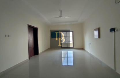 Apartment - 2 Bedrooms - 2 Bathrooms for rent in Janabiya - Northern Governorate