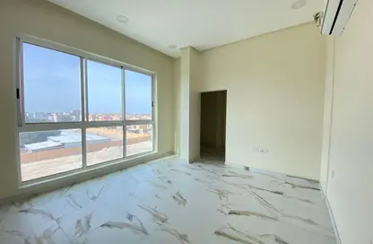 Apartment - 2 Bedrooms - 2 Bathrooms for rent in Jeblat Hebshi - Northern Governorate