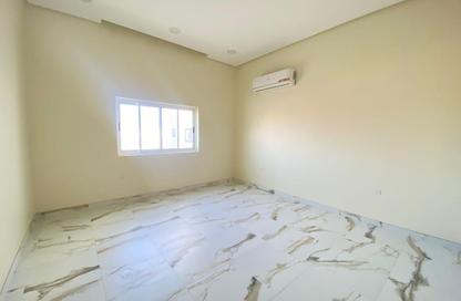 Apartment - 2 Bedrooms - 2 Bathrooms for rent in Jeblat Hebshi - Northern Governorate