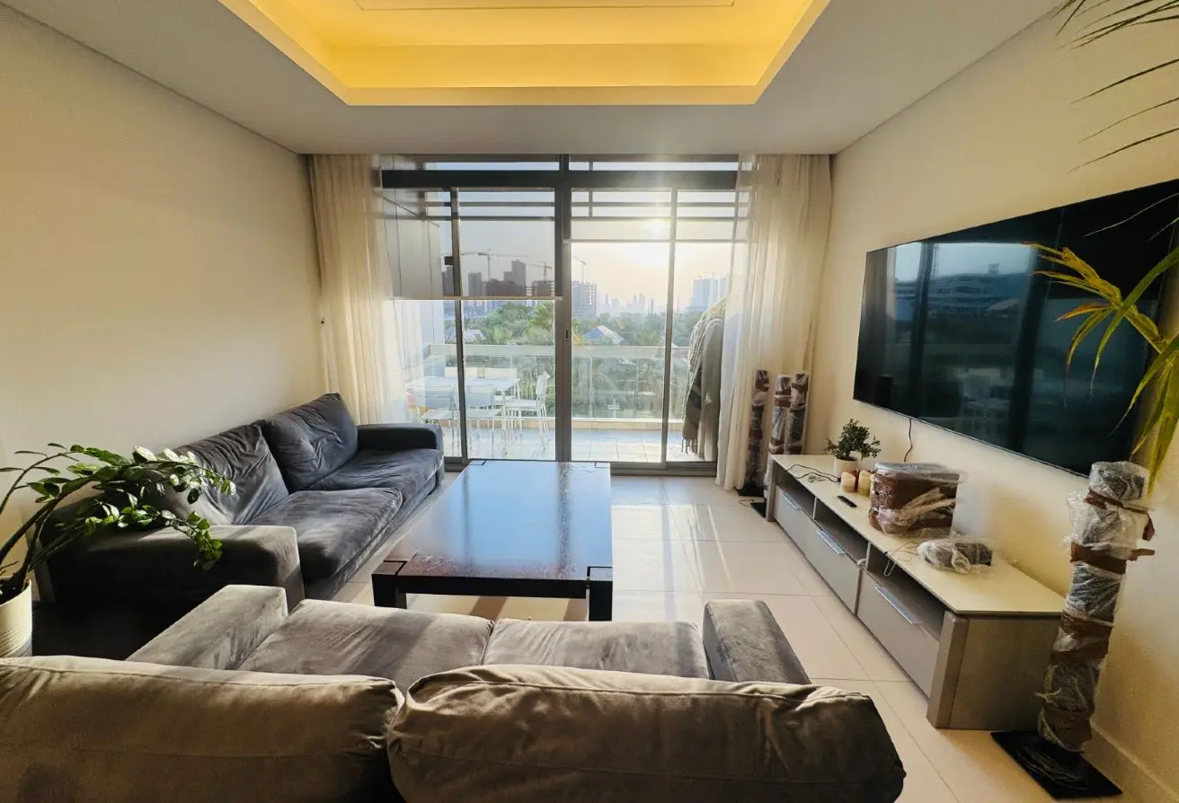 57038827 - Property Main Image