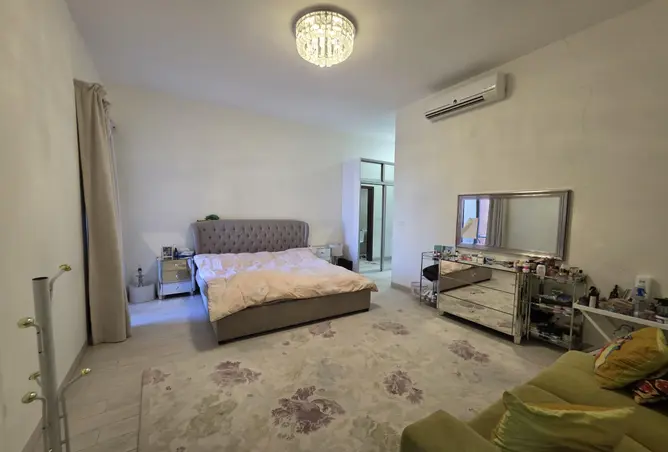54424999 - Property Image 3