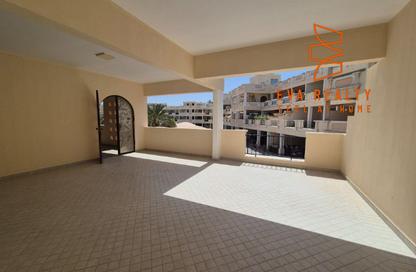 Apartment - 2 Bedrooms - 3 Bathrooms for rent in Janabiya - Northern Governorate