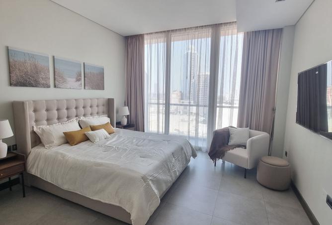 987189 - Property Image 2