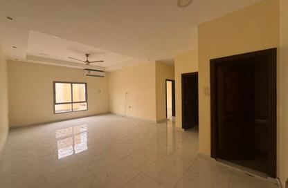 Apartment - 2 Bedrooms - 3 Bathrooms for rent in Tubli - Central Governorate