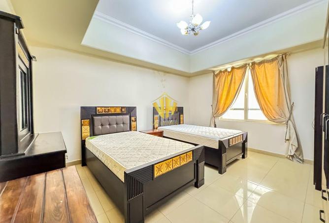 994852 - Property Image 2