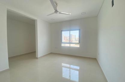 Apartment - 2 Bedrooms - 2 Bathrooms for rent in Zinj - Manama - Capital Governorate