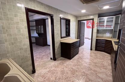 Villa - 5 - 5 for rent in Janabiya - Northern Governorate