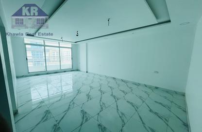 Apartment - 4 Bedrooms - 4 Bathrooms for sale in Hidd - Muharraq Governorate