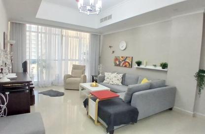 Apartment - 2 Bedrooms - 2 Bathrooms for rent in Busaiteen - Muharraq Governorate