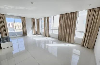 شقة - 2 غرف نوم - 2 حمامات للايجار في الحد - المحرق