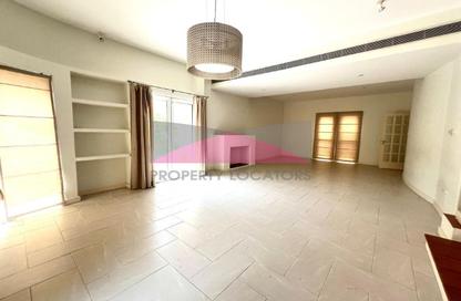 Villa - 4 - 5 for rent in Zinj - Manama - Capital Governorate