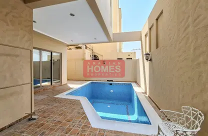 Villa - 4 Bedrooms - 5 Bathrooms for rent in Zinj - Manama - Capital Governorate