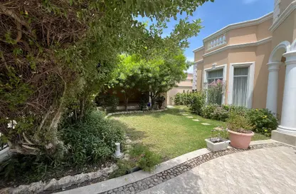 Villa - 4 Bedrooms - 5 Bathrooms for rent in Saar - Northern Governorate