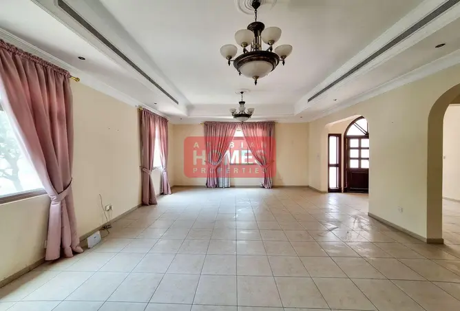 54941921 - Property Image 2