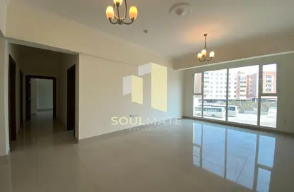 Apartment - 2 Bedrooms - 2 Bathrooms for rent in Hidd - Muharraq Governorate
