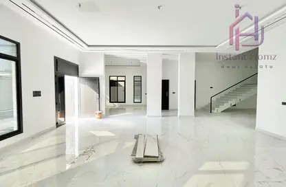 Villa - 6 Bedrooms - 7 Bathrooms for sale in Hidd - Muharraq Governorate