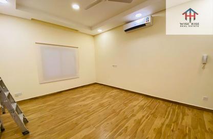 Apartment - 1 - 1 for rent in Zinj - Manama - Capital Governorate