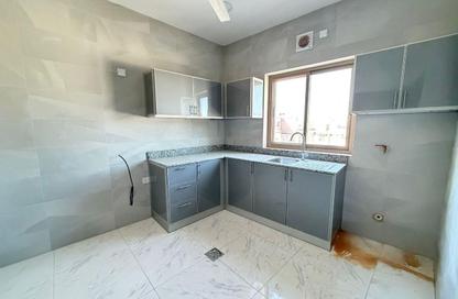 Apartment - 3 Bedrooms - 3 Bathrooms for rent in Jid Ali - Central Governorate
