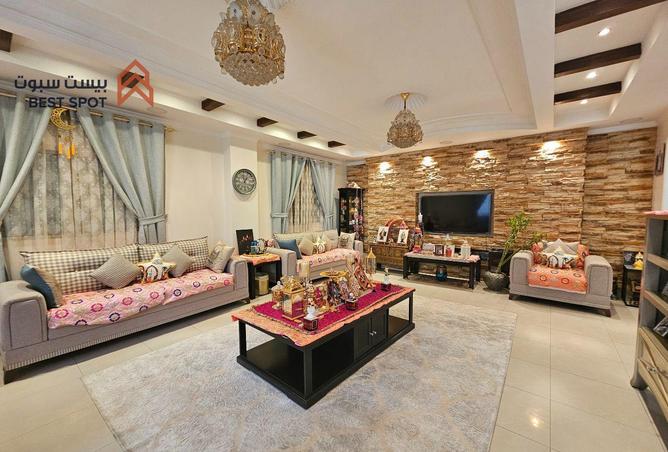 985652 - صورة العقار 3