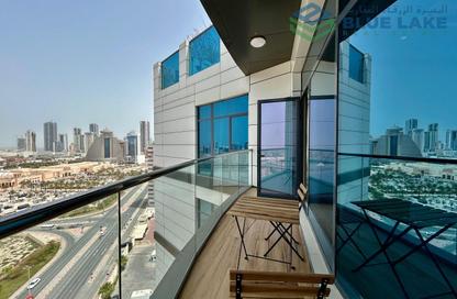 Apartment - 3 Bedrooms - 4 Bathrooms for rent in Sanabis - Manama - Capital Governorate