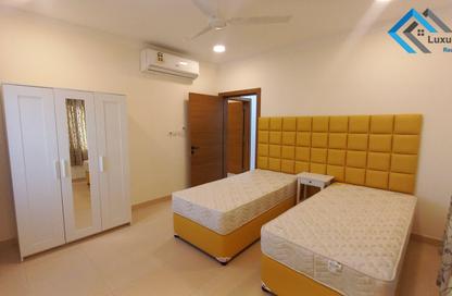 Apartment - 2 Bedrooms - 3 Bathrooms for rent in Janabiya - Northern Governorate
