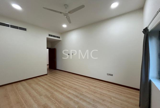 984449 - Property Image 3