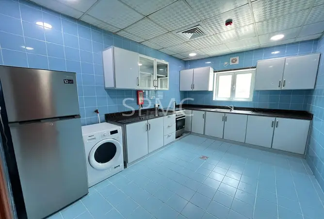 984449 - Property Image 2