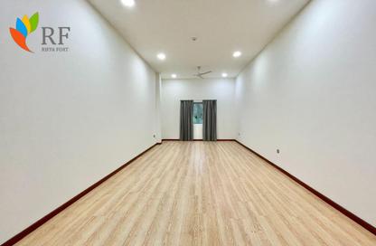 Apartment - 2 Bedrooms - 2 Bathrooms for rent in Saar - Northern Governorate Apartment - 2 Bedrooms - 2 Bathrooms for rent in Saar - Northern Governorate