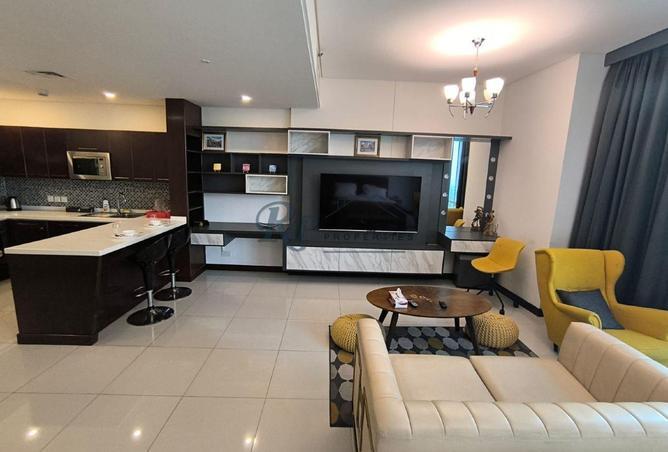 988219 - Property Image 3