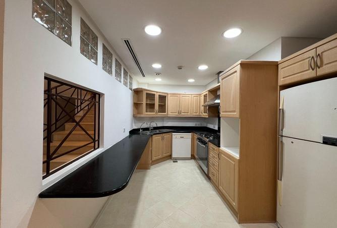 994910 - Property Image 2