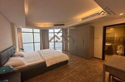 Apartment - 2 Bedrooms - 3 Bathrooms for rent in Busaiteen - Muharraq Governorate