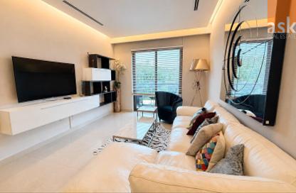 Apartment - 2 Bedrooms - 3 Bathrooms for rent in Reef Island - Capital Governorate