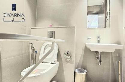 Apartment - 1 Bedroom - 2 Bathrooms for rent in Seef - Capital Governorate