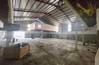 Whole Building - Studio - 3 Bathrooms for rent in Salmabad - Central Governorate