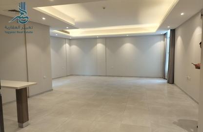 Apartment - 2 Bedrooms - 2 Bathrooms for rent in Saar - Northern Governorate