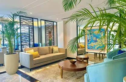 شقة - غرفة نوم - 1 حمام للبيع في شارع أمواج - أمواج - المحرق