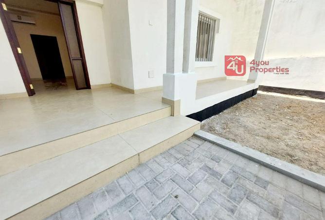 56182860 - Property Main Image