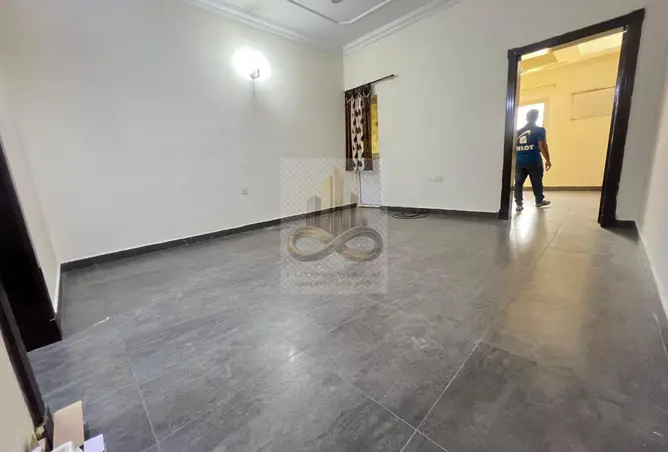 56890346 - Property Image 2
