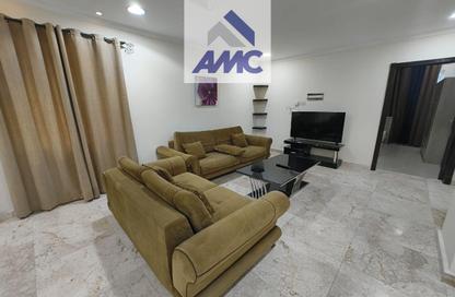 Apartment - 2 Bedrooms - 2 Bathrooms for rent in Sanabis - Manama - Capital Governorate