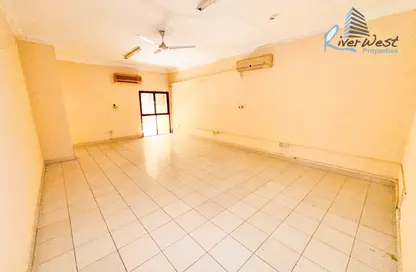 Office Space - Studio - 2 Bathrooms for rent in Gufool - Manama - Capital Governorate