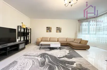 Apartment - 1 Bedroom - 2 Bathrooms for rent in Al Juffair - Capital Governorate